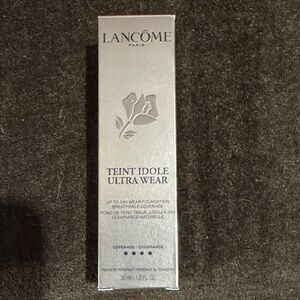 Lancôme Teint Idole Ultra Wear Foundation